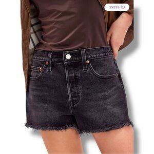 Levi’s 501 Classic Black Denim Distressed Frayed Raw Hem Jean Short Shorts